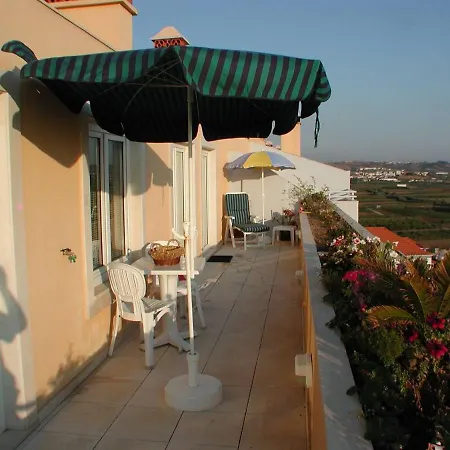 Penthouse Crisnel * Lourinhã