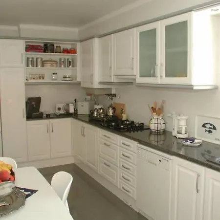 شقة Penthouse Crisnel لورينها