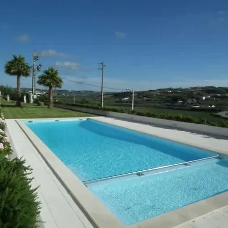 Penthouse Crisnel شقة